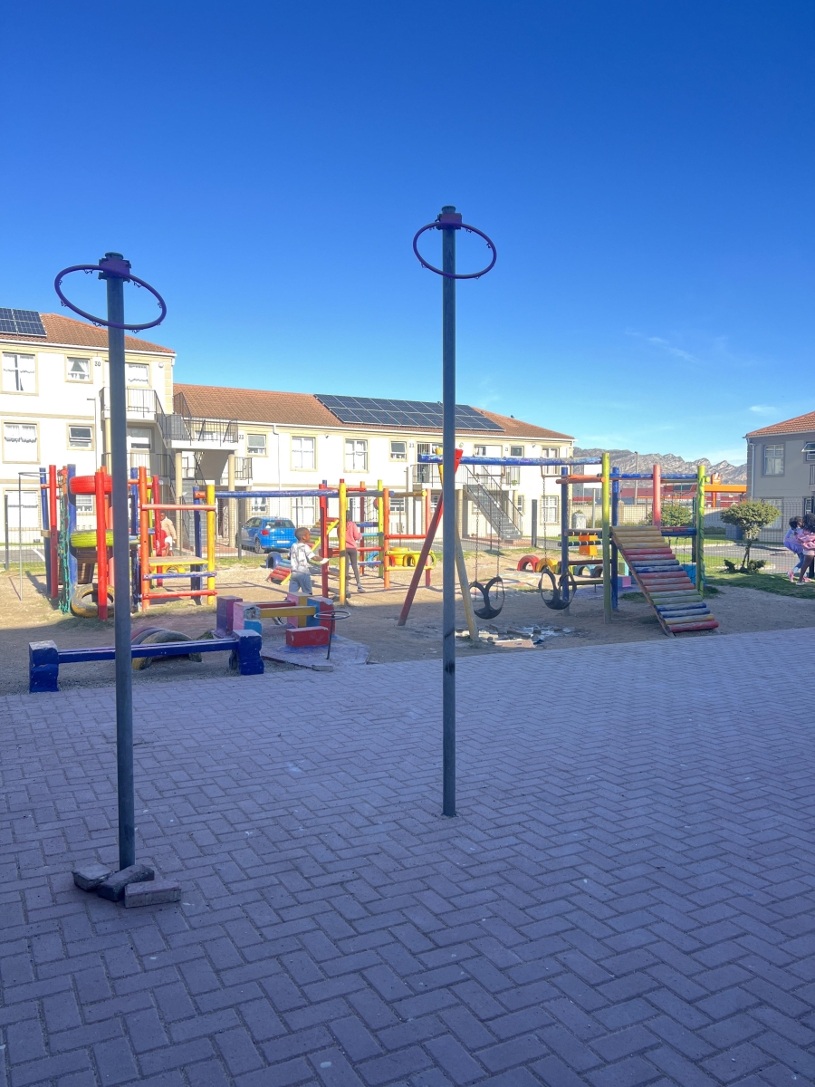 2 Bedroom Property for Sale in Guldenland Western Cape